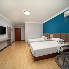 麦盖提川缘聚宾馆(卡龙情中央广场店)