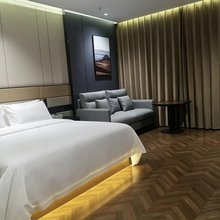 吉亚酒店(红旗楼乐享城店)