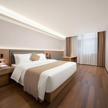 铂美丽致(广州健康方舟鹤洞东地铁站店)