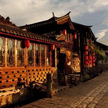 丽江束河偏爱客栈