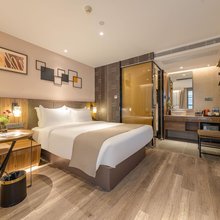 V酒店(上海虹桥机场国家会展中心店)