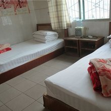 石棉程雅宾馆