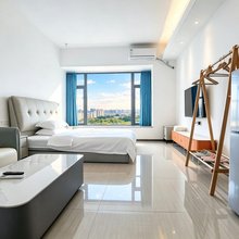 万江国际公寓(鼎湖山站店)