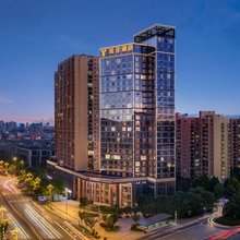长沙岳麓延年颐景酒店