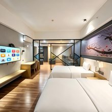 极·SILVERFOX 银狐电竞(东莞松山湖华为南方基地店)