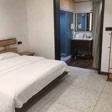 宁波山涧客山居