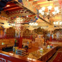 塔哈藏式宾馆(黄龙九寨站店)