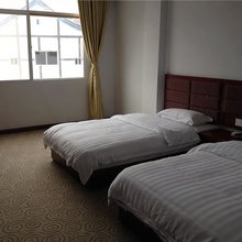 天堂寨怡景居宾馆