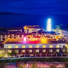 云上四季酒店(庐山南康古城落星墩店)