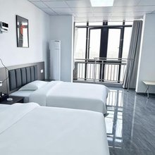 星辰Loft公寓(复兴大道东地铁站店)