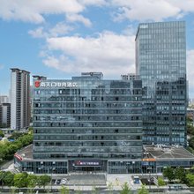 金陵南天门电竞酒店(宁波国际会展中心店)