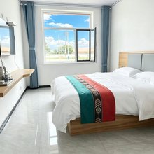 康旅民宿(达里湖南岸达达线店)