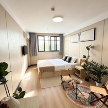 中锐服务式公寓(上海野生动物园店)