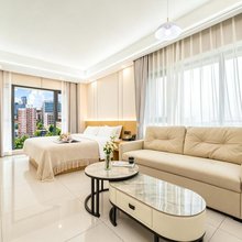 成都澜庭居酒店(成都中医药大学万盛地铁站店)