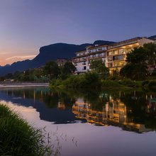 张家界栖悦水云间度假民宿(武陵源森林公园景区店)