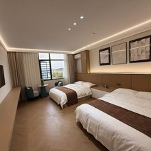 鹤驿酒店