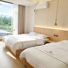 香巴拉·Aroma度假民宿(剑阁宝龙山店)
