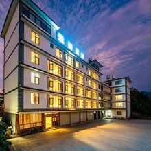 普洱云耕庭院客栈(梅子湖公园普洱学院店)