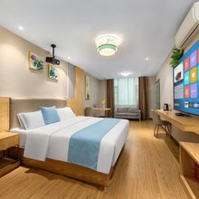 云栖酒店(东莞松山湖度假区金桔地铁站店)