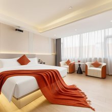 广州荔湾泊云间美宿(健康港星河CoCoPark店)