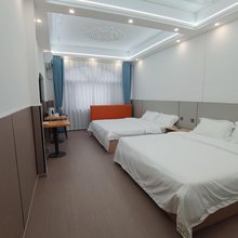 依山民宿(崇左沿山路店)