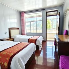 卓尔山农家驿站(卓尔山景区店)