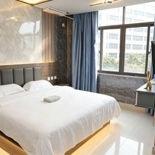 朵米公寓(湛江中心人民医院店)