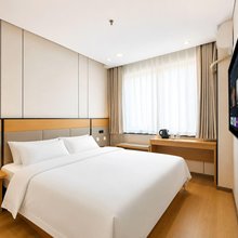 云朵S智选酒店(燕郊富地广场店)
