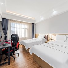 极境·电竞酒店(内蒙古财经大学店)