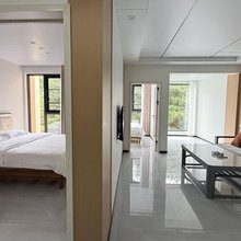 通山财苑酒店