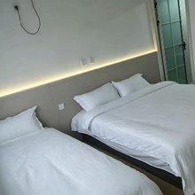 荣成鑫隆旅馆