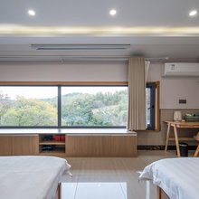 南京福音山庄(牛首山圣象广场店)