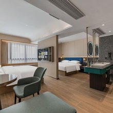 哥特朗克酒店(贵阳花果园购物中心店)