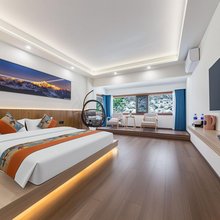 理县栖木林酒店