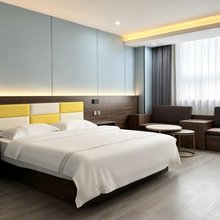 万丽酒店(保百购物广场北国先天下店)