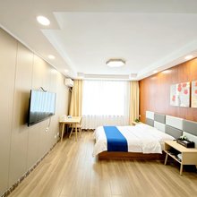 九九商务宾馆(长春科技学院店)