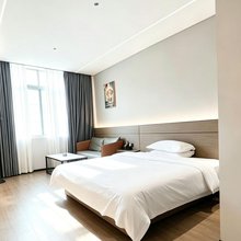龙居公寓(龙江紫云阁景区店)