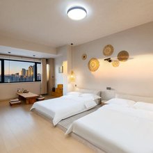 云辰影音民宿(大同高铁南站方特欢乐世界店)