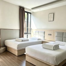 速七酒店(武汉丰茂路店)