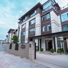 慢姑娘·锦墅雅居民宿(民族大学店)