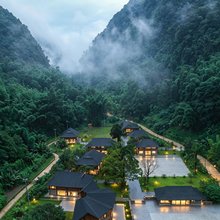 沧源阿佤立新里旅墅