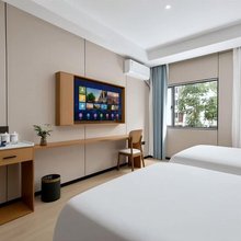 鹰潭瑞豪精品酒店