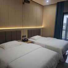 博罗雅朵轻奢公寓