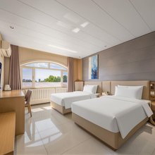 威海途悦酒店(文登汽车站店)