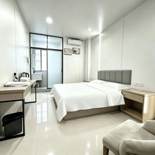 金名美居(广州番禺长隆金山村店)