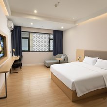 八方连锁酒店(东莞虎门高铁站万达广场店)
