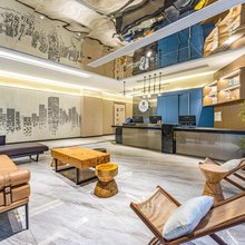 伯虎之家青旅(中澳友谊花园万达广场店)