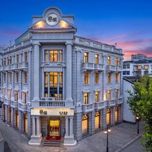 玖里艺术酒店(杭州西湖湖滨银泰in77店)