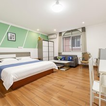 广州钟新宾馆(庆达广场钟落潭地铁站店)