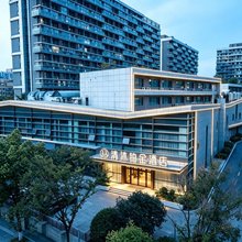 清沐铂金酒店(南京奥体中心中胜地铁站店)